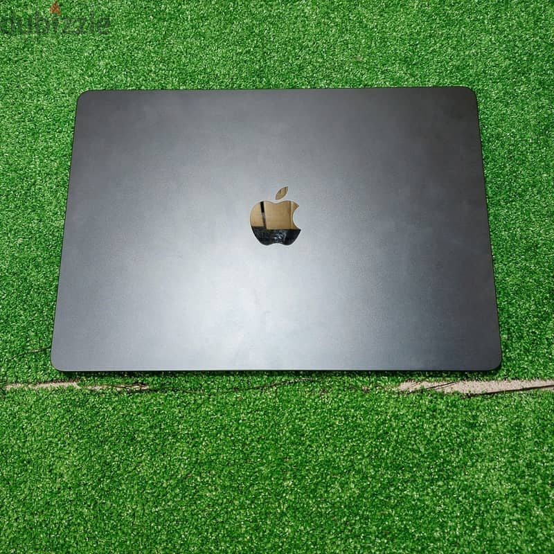 Apple MacBook Air 2022 (A2681) - 13.6" - M2 - 8GB RAM - 256GB SSD - B 5