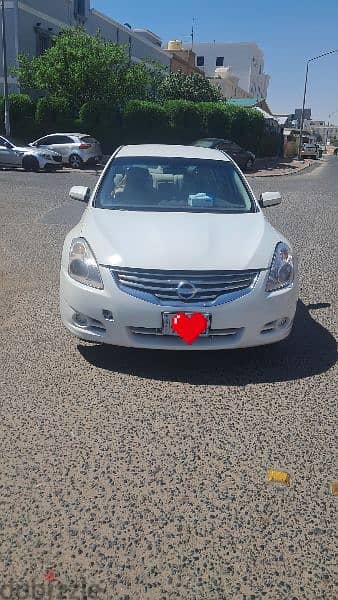 Nissan Altima 2012 V4 GOOD CONDITION FAMILY USED 2