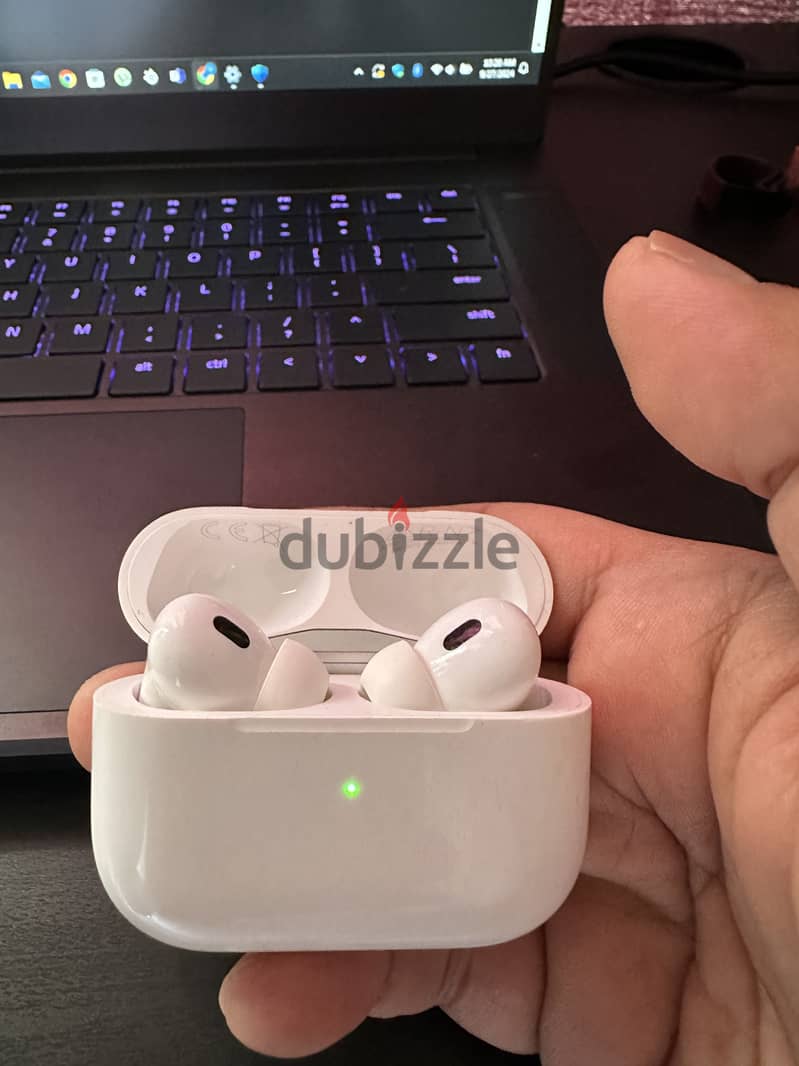 Airpods pro 2nd gen( lightning port) 2