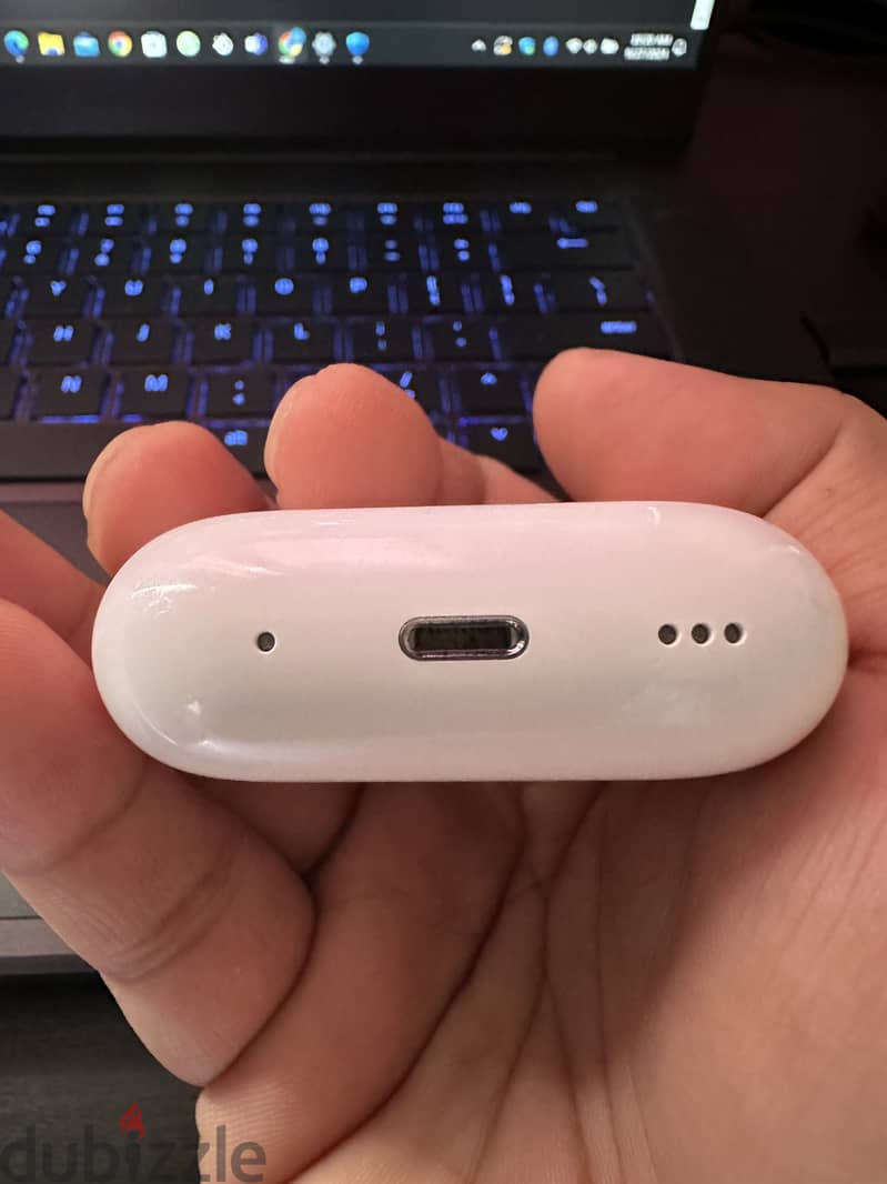 Airpods pro 2nd gen( lightning port) 5