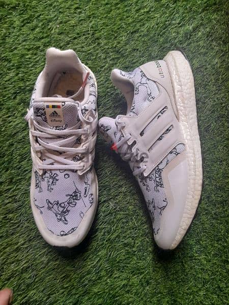 Size 44 Adidas Original Shoes 1