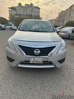 Nissan Sunny 2017 0