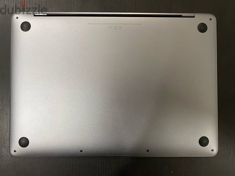 macbook pro 13 inch 2019 4