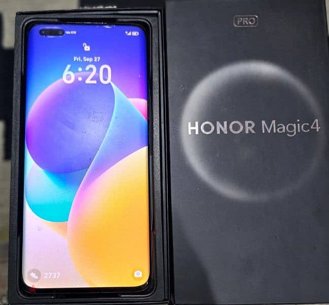 sell. my honor  magic 4 pro  come with all accessories 1