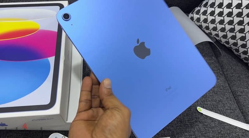 iPad 10th gen brand new 2