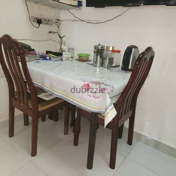 Dining table with Two chair 3