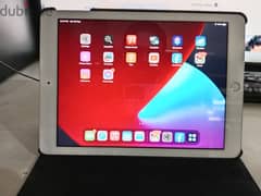 ipad 5 32gb wifi and 4g sim support full neat n good condition