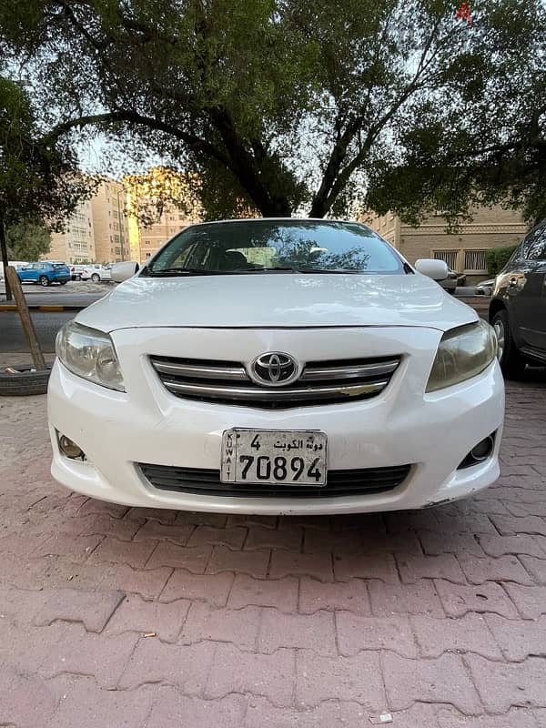 Toyota Corolla 2010 for sale in good condition 3