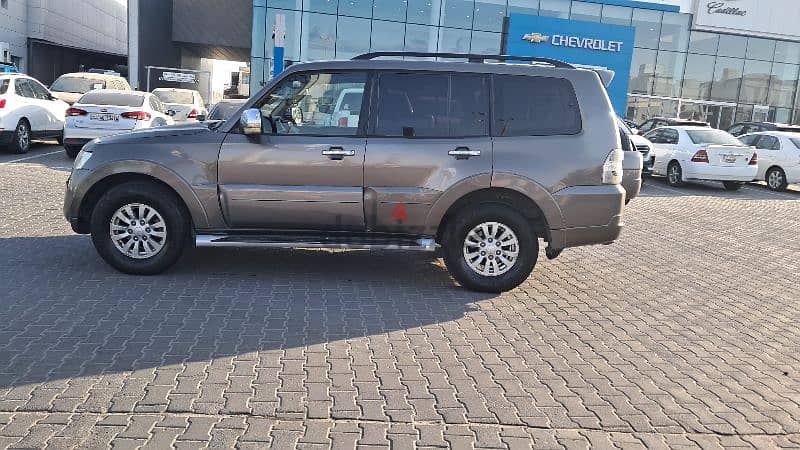 Mitsubishi Pajero 2012 2