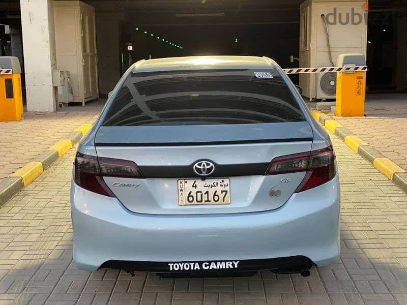 Toyota Camry 2015 GL 17