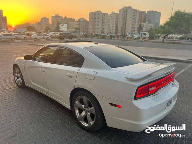 Dodge Charger  R/T 2014 4