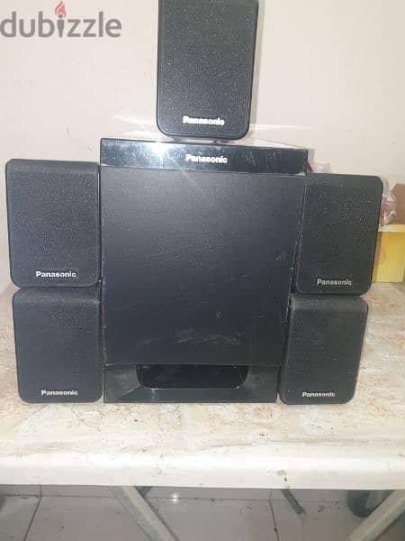 Panasonic 5 speaker 1 subwoofer 0