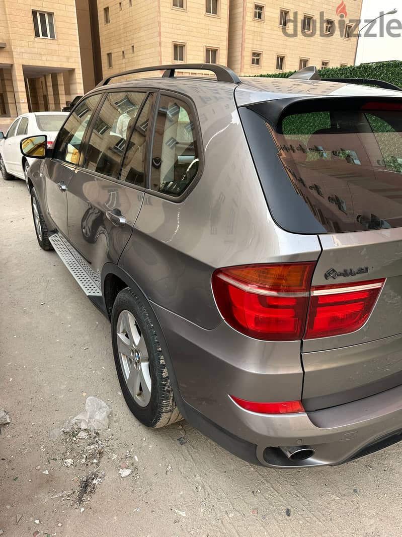 BMW-X5-Grey-2011 in Excellent condition Expat relocated 3