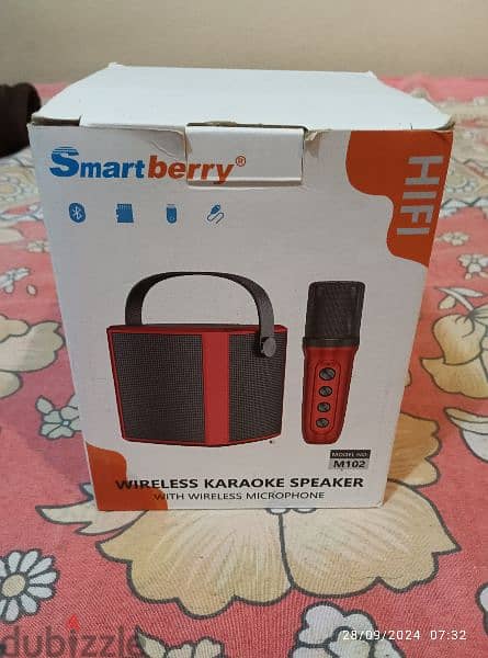 KARAOKE SPEAKER WITH MIC/microphone 0