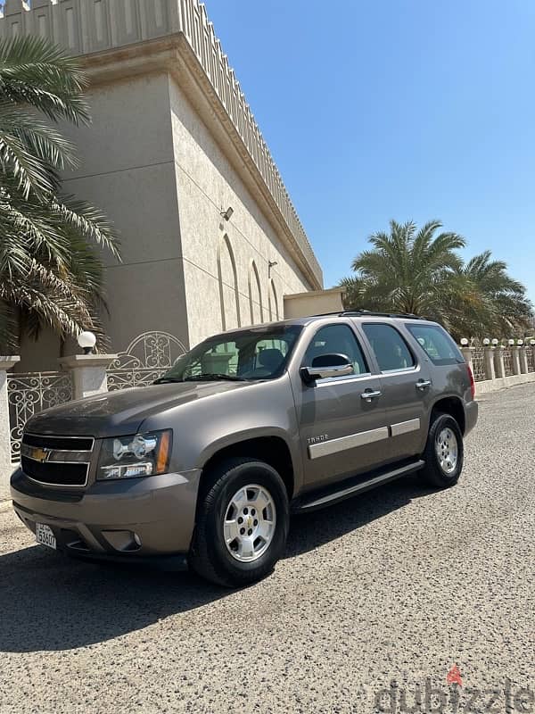 Chevrolet Tahoe 2012 1