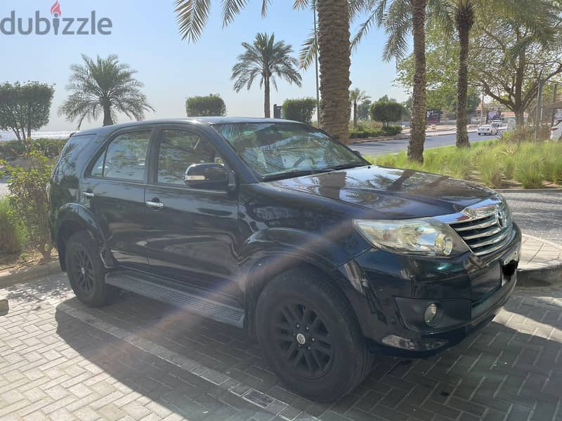 Toyota Fortuner 2014 1