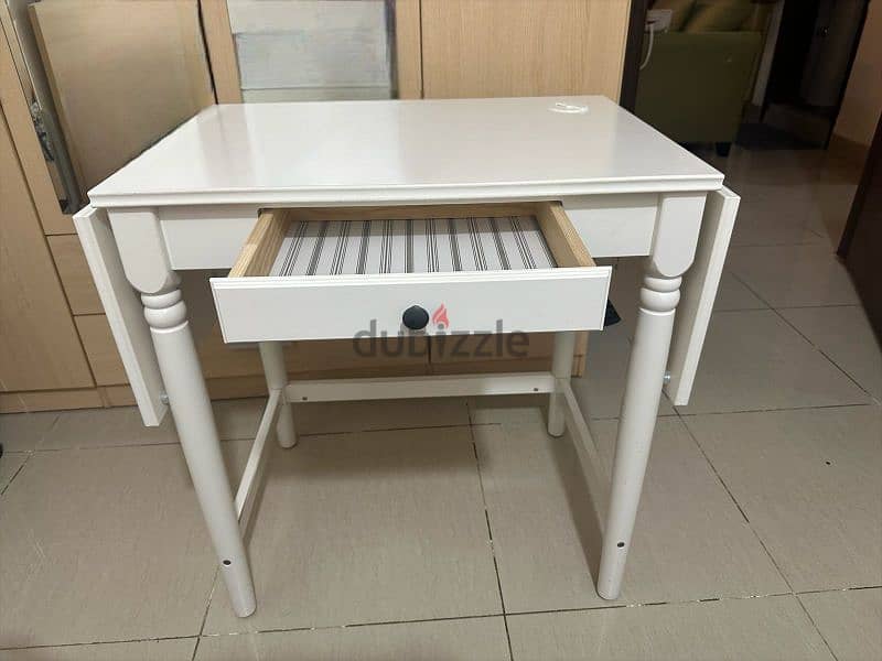 IKEA White Study Table 1