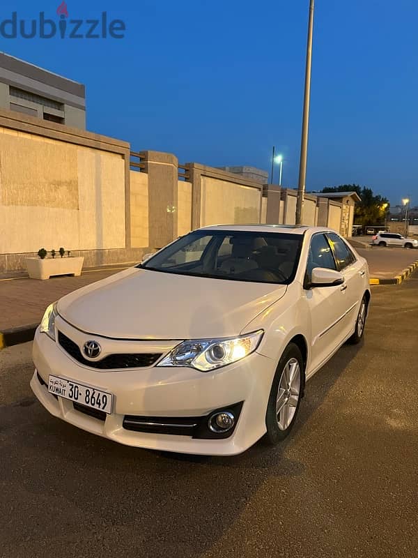 Toyota Camry 2014 1