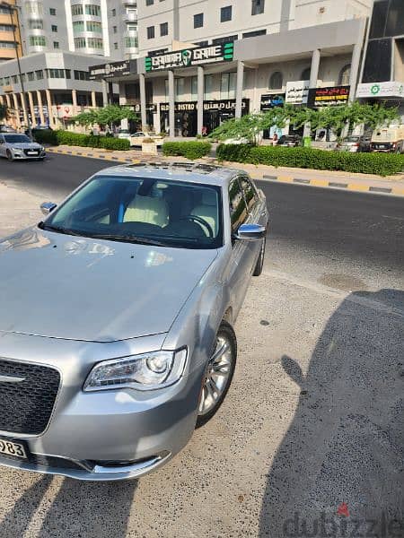 Chrysler 300M/300C 2019 3