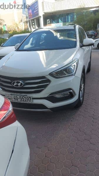 Hyundai Santa Fe 2017 1