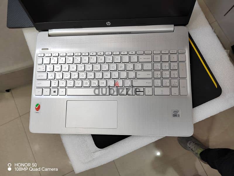 hp 15 laptop core i3 10 generation Ram 12 Hard ssd جيل عاشر حالة جديد 8