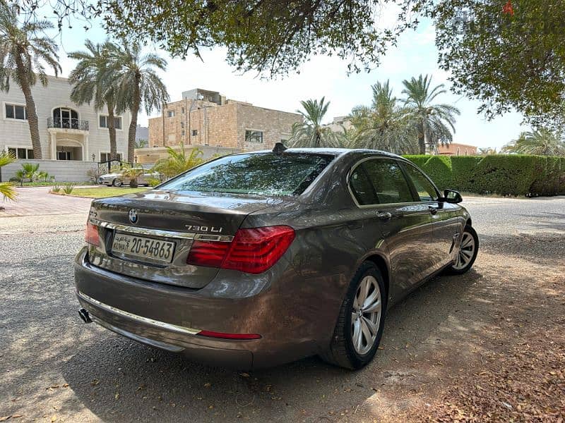 BMW 7-Series 2013 4