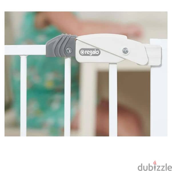 Baby Safety gate. 3