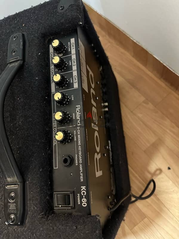 Roland kb amplifier kc - 60 1