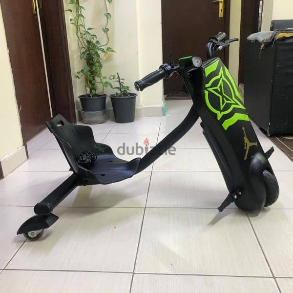 drift scooter in great condition, price 17kd only 5