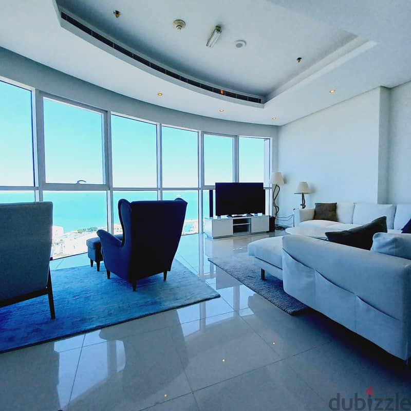 Full floor apartment with sea view for rent in Salmiya 0