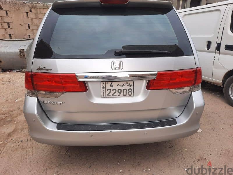 Honda Odyssey 2010 for sale (900 kwd) 1