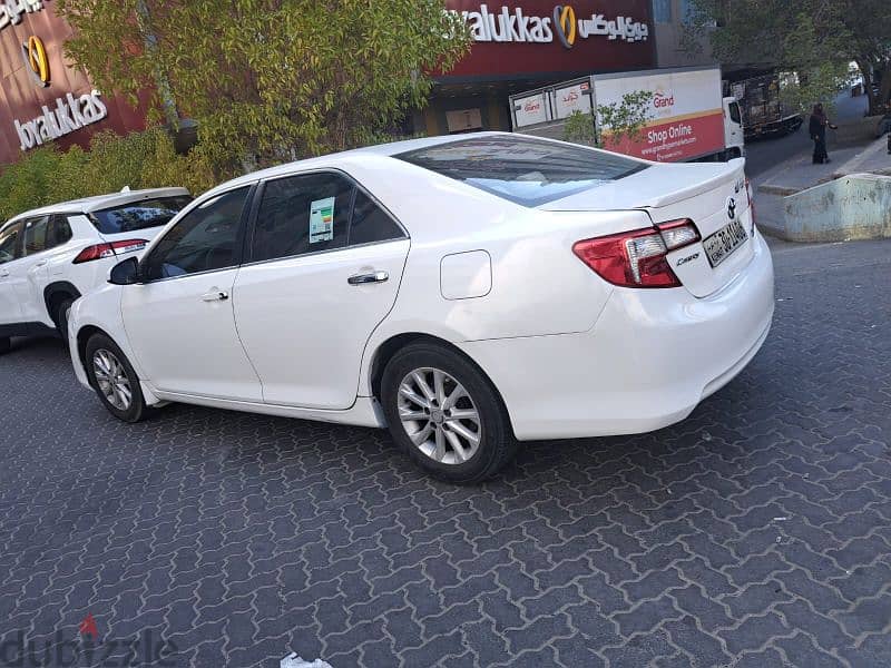 Toyota Camry 2014 3