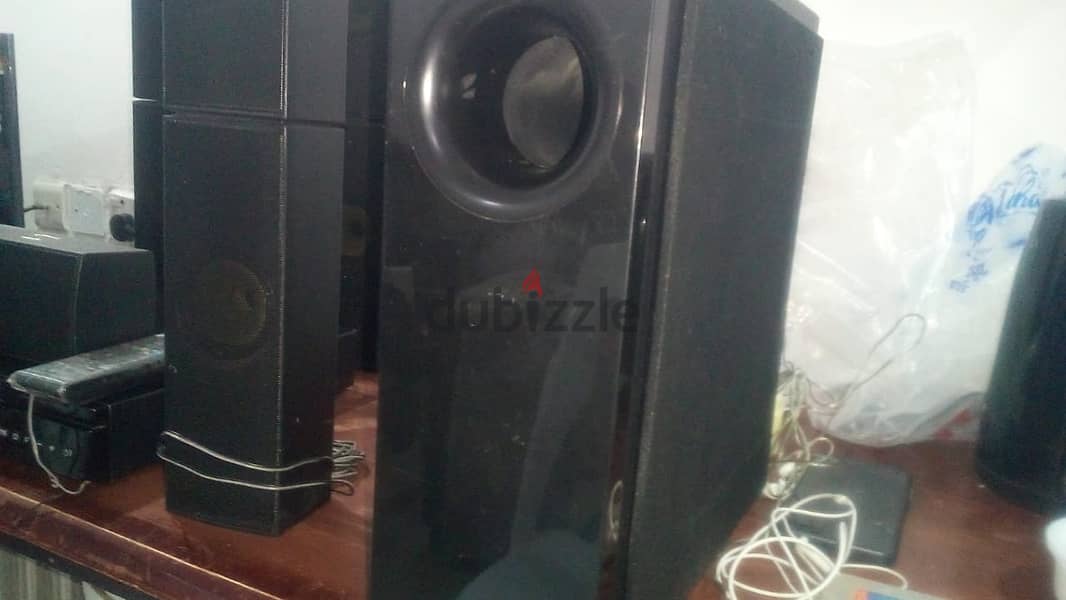 Home theater LHB655n 4