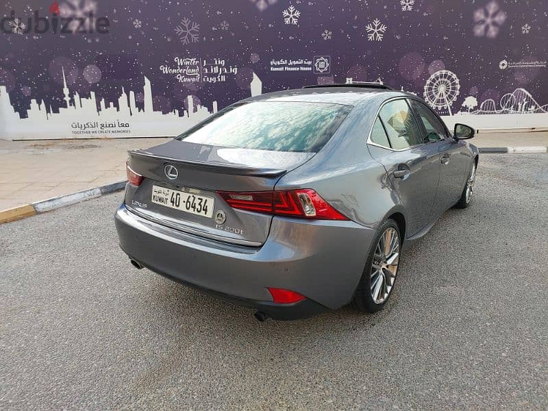 Lexus IS200t . 2016 5