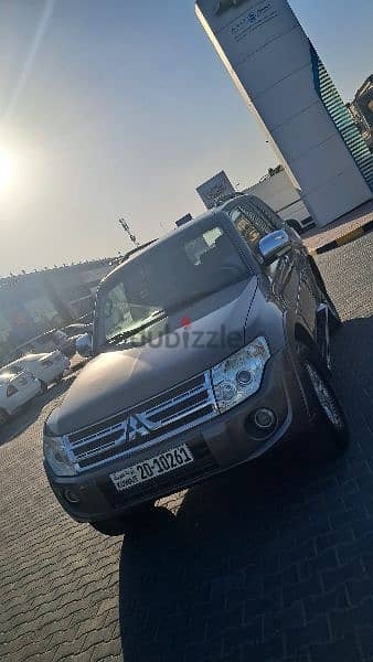 Mitsubishi Pajero 2012 0