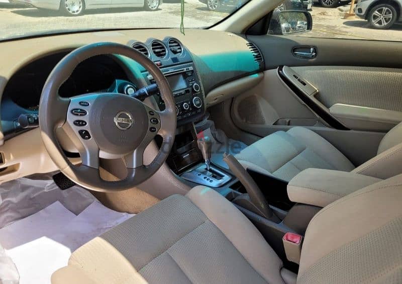 Nissan Altima 2010 5