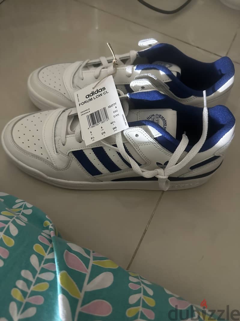 Brand New Adidas Forum Low CL 0