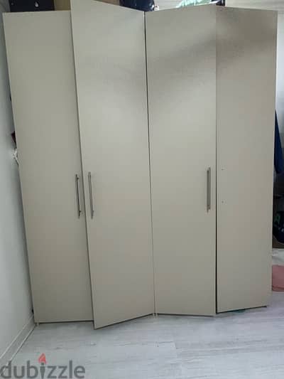 Brand - Midas 4 door wardrobe,well maintained,neat & clean,no scratch