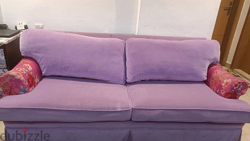 Sofa in good condition 2