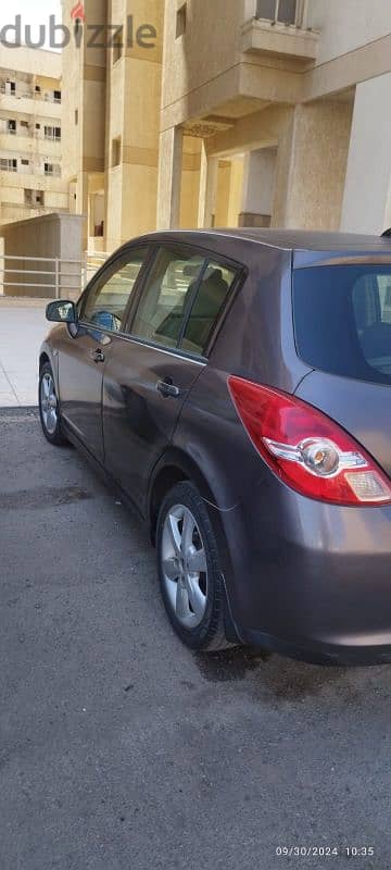 Nissan Tiida 2009 1