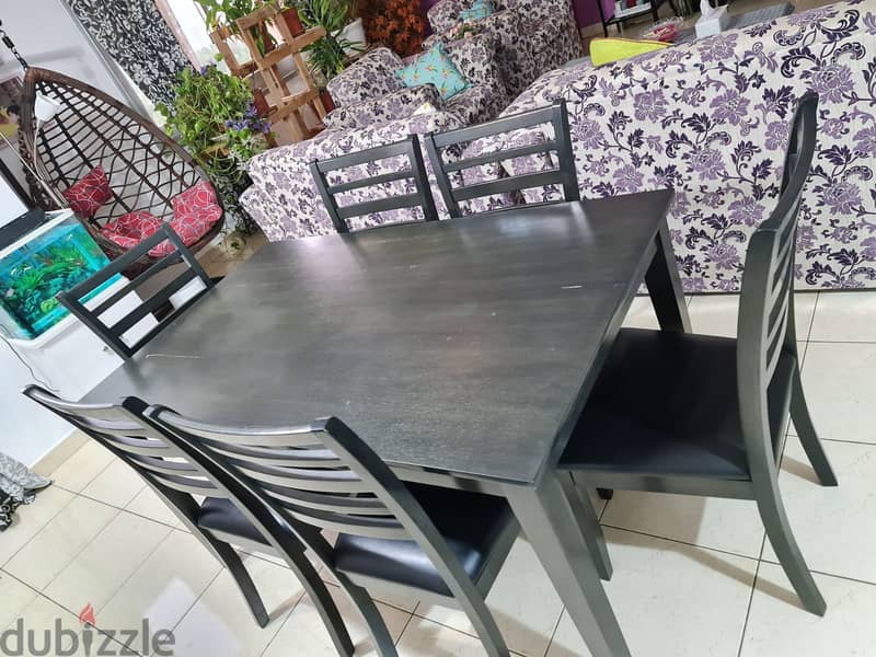 6 seater Dining Table 0