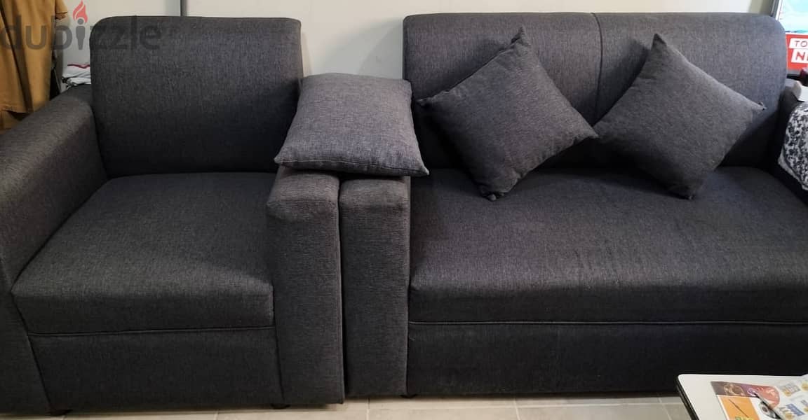 Sofa set very good condition 0