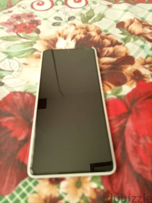 Redmi Note 13 5G in Warranty (only 2 months used) 1