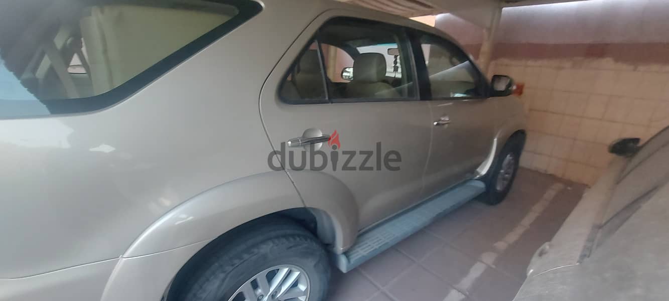 Toyota Fortuner 2015 11