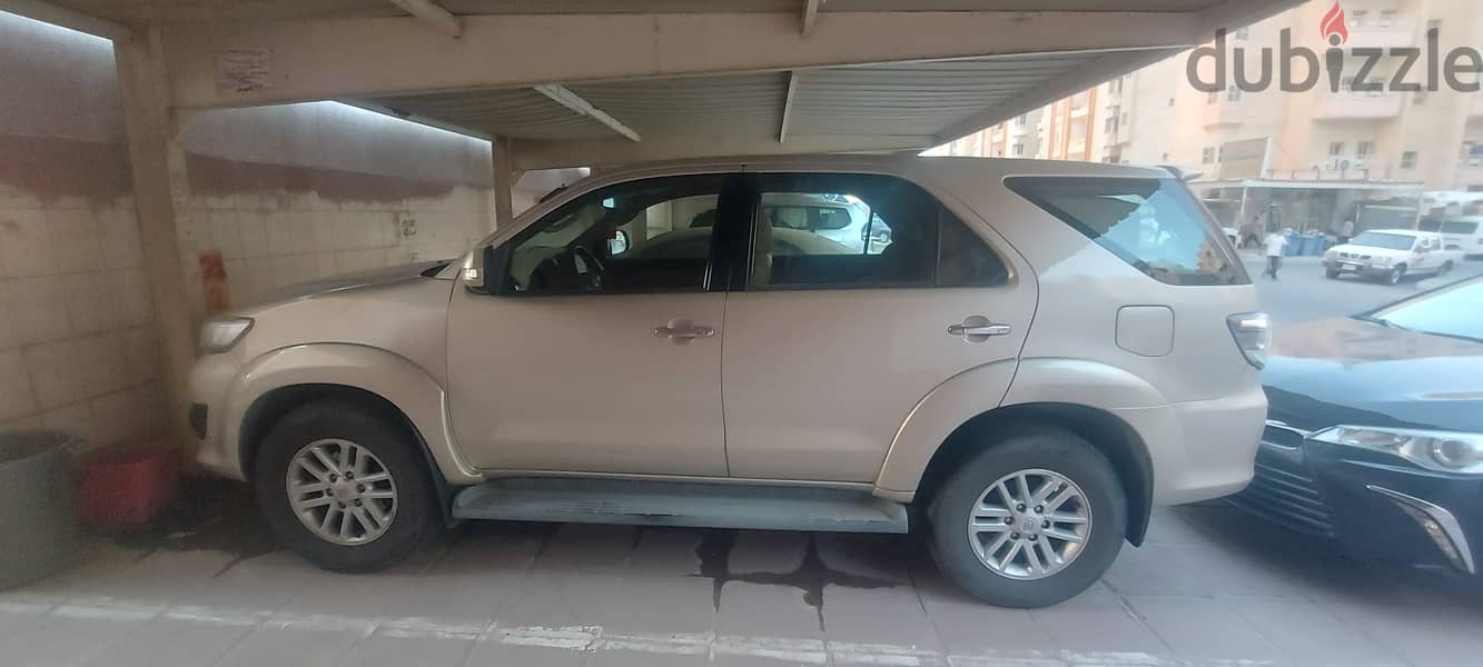 Toyota Fortuner 2015 14