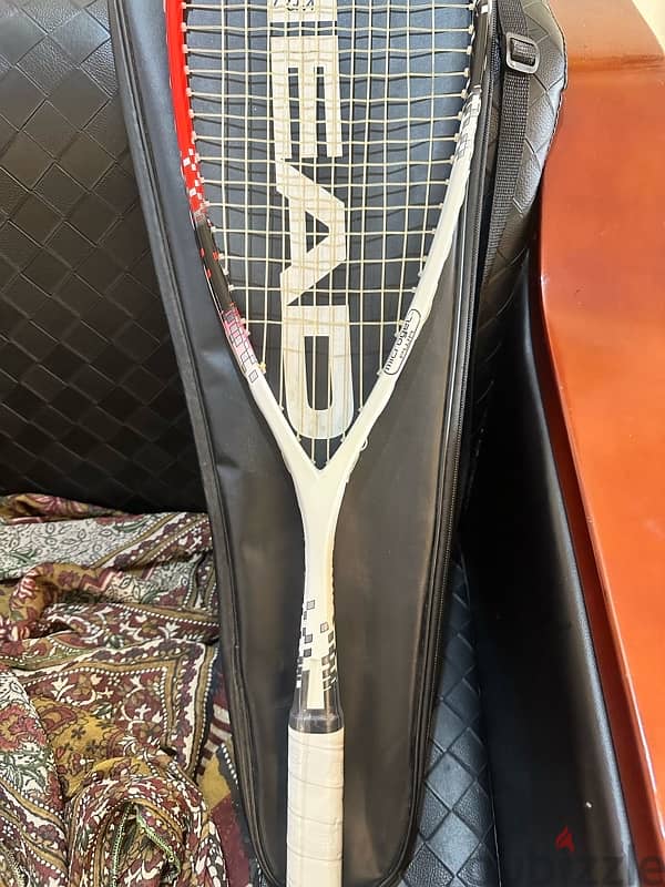 squash rackets 0