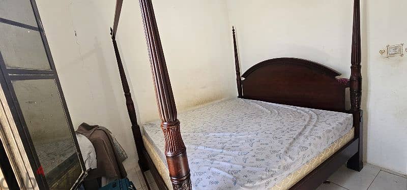 king size bed with mattress 1