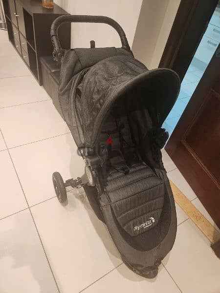 2 in 1 - Stroller + Car Seat 1