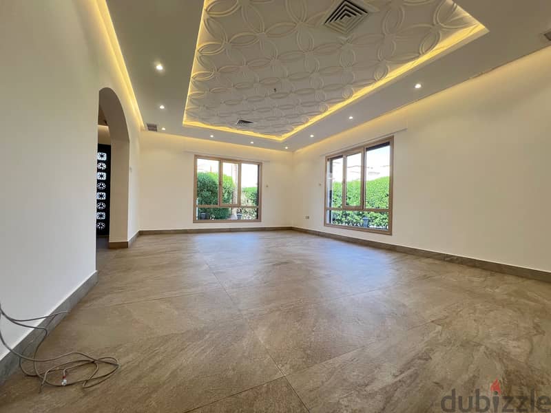 Shuhada – great, modern four bedroom villa w/garden 2