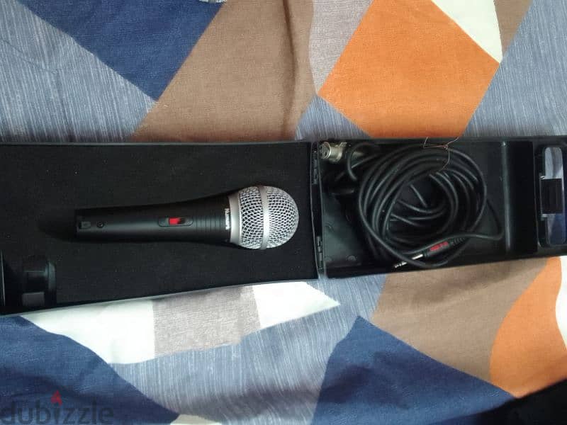 numark branew vocal microphone with cable 3